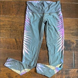 Grey palm Teeki yoga leggings